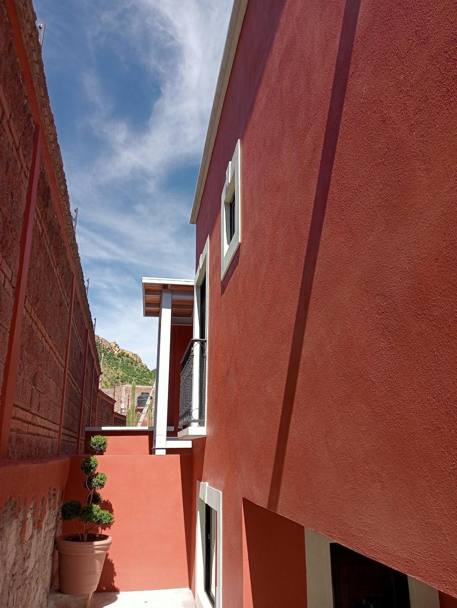 Quinta Mercedes Hotel *